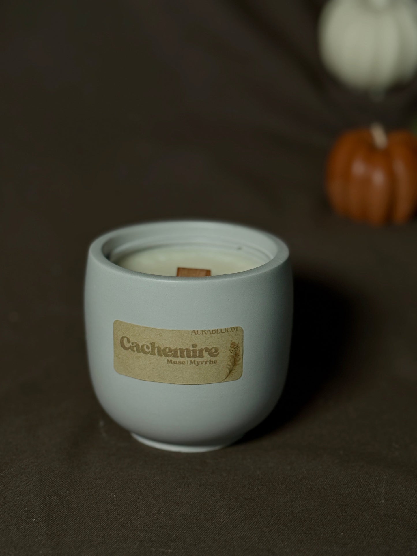 Bougie Cire de Soja parfumée - Cachemire (floral et boisé) Aurabloom