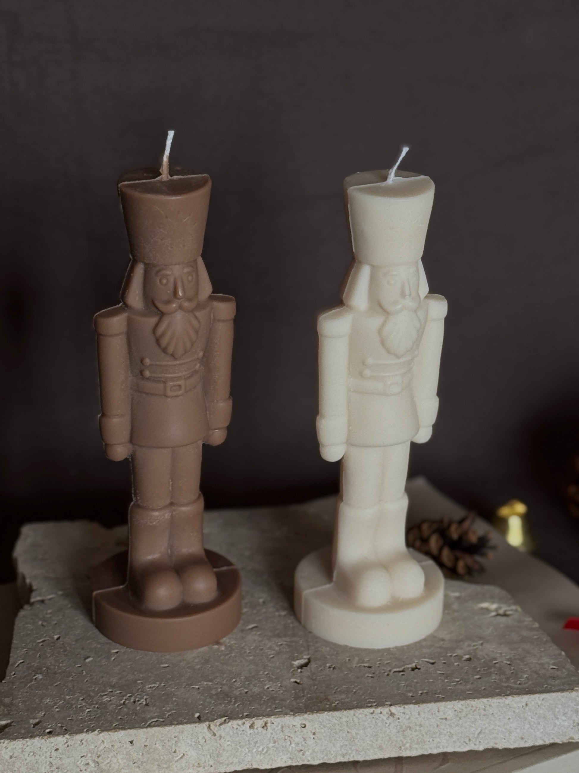 Bougie Casse Noisette - Cire végétale Parfum de Grasse Aurabloom